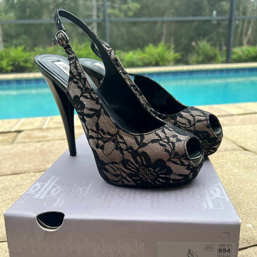 Platform Jennifer Lopez heels
